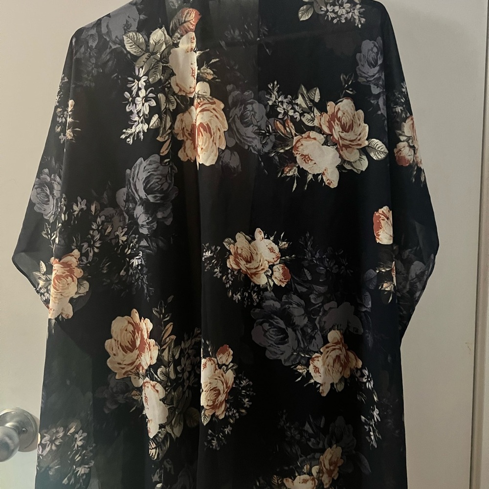 Floral Ruana Cardigan - Picture 3 of 3
